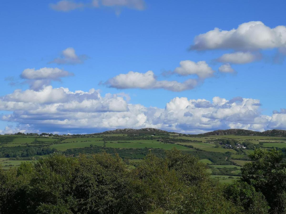 Vila The Stables Llandyfrydog Exteriér fotografie